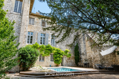 Maison à vendre à BOURG ST ANDEOL  - 15 pièces - 450 m² 