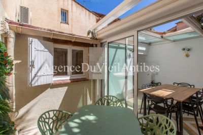 Apartment for sale in ANTIBES  - 3 rooms - 70 m² 