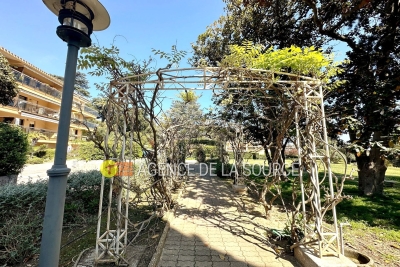 Appartement à vendre à CANNES Le Lac - 1 pièces - 27 m² 