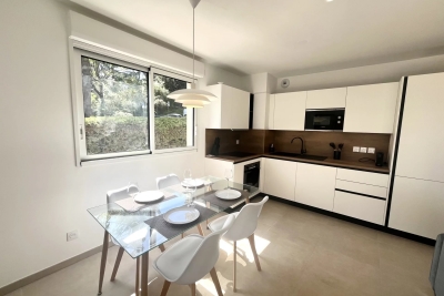 Appartement &agrave; louer &agrave; VILLENEUVE-LOUBET  - 3 pi&egrave;ces - 63 m&sup2; 