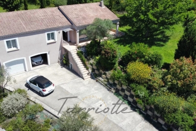 Maison à vendre à MONTÉLIMAR  - 4 pièces - 125 m² 