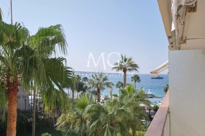 Apartment for sale in CANNES  - 3 rooms - 70 m² 