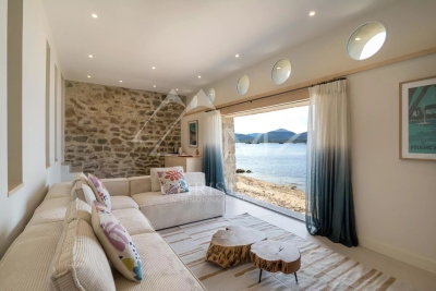 House to rent in GASSIN Garéoult  - 350 m² 