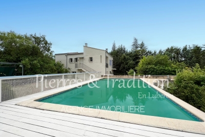 Maison à vendre à APT  - 7 pièces - 160 m² 