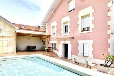 Maison &agrave; vendre &agrave; ARCACHON  - 8 pi&egrave;ces - 189 m&sup2; 