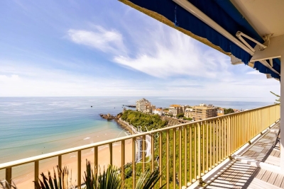 Apartment for sale in BIARRITZ  - 3 rooms - 113 m² 