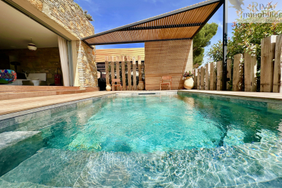 Maison &agrave; vendre &agrave; LA CADIÈRE-D'AZUR  - 4 pi&egrave;ces - 125 m&sup2; 