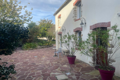 Maison à vendre à LA BAULE ESCOUBLAC  - 10 pièces - 254 m² 