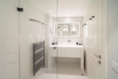 Appartement à Cannes &agrave; louer à partir de 9 000 € / semaine, Photo 16