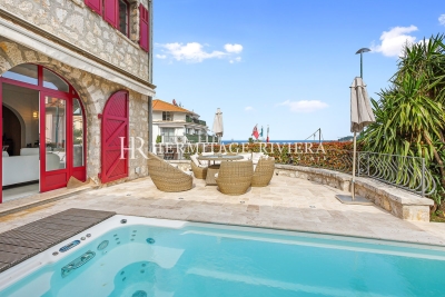 Maison à vendre à ST-JEAN-CAP-FERRAT Vallee Verte-Issarts-Vignasses - 8 pièces - 275 m² 