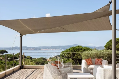 Maison &agrave; louer &agrave; STE-MAXIME   - 400 m&sup2; 