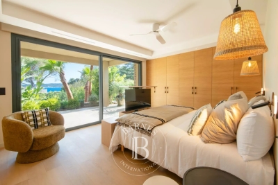 Maison &agrave; vendre &agrave; Ste-Maxime  - 7 pi&egrave;ces 575 m&sup2; 