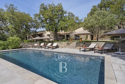 House to rent in PLAN-DE-LA-TOUR  - 6 rooms - 12000 m&sup2; 