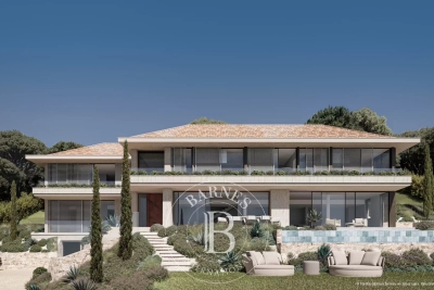 House for sale in STE-MAXIME Le Capet - 8 rooms - 625 m² 