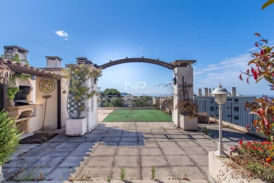 Appartement à vendre plain pied et vue mer alpes maritimes 