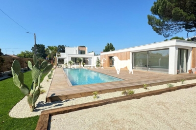 Maison &agrave; vendre &agrave; GUJAN-MESTRAS  - 7 pi&egrave;ces - 204 m&sup2; 