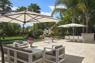 House for sale in MOUGINS La Roquette-sur-Siagne - 7 rooms - 444 m² 