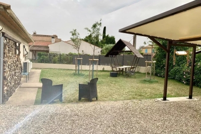 Maison à vendre à LE MUY Partie Nord-Ferrieres-Cadenades-Rouviere - 7 pièces - 285 m² 