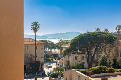 Appartement à vendre à STE-MAXIME Taradeau - 2 pièces - 49 m² 