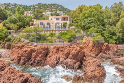 House to rent in LE TRAYAS  - 10 rooms - 450 m² 