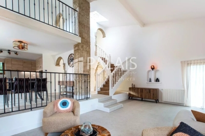 Maison &agrave; vendre maison de village moins 170 000 euros 