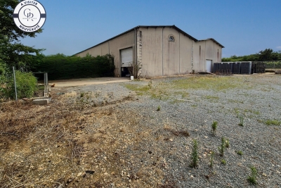 Commerce à louer à BEAUTIRAN Sud  - 500 m² 