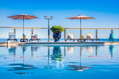 Maison à vendre à ST-RAPHAËL Peyron-Saint Sebastien - 5 pièces - 229 m² 