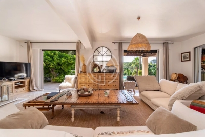 Maison à vendre à Mouans-Sartoux  - 6 pièces 260 m² 