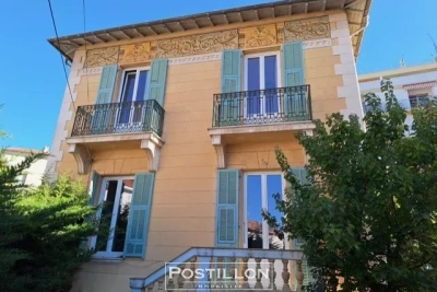 Maison à louer à NICE Abbaye de Roseland - 4 pièces - 146 m² 
