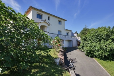 Maison à vendre à LENTILLY  - 7 pièces - 222 m² 