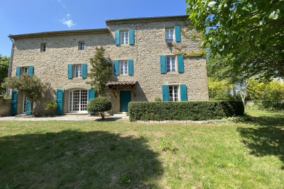 Maison à vendre à MEJANNES-LES-ALES Est - 10 pièces - 255 m² 
