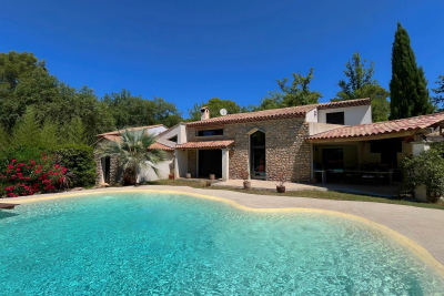 Maison &agrave; vendre &agrave; Draguignan  - 8 pi&egrave;ces 246 m&sup2; 