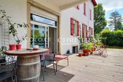 Maison à vendre à USTARITZ  - 11 pièces - 353 m² 