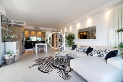 Apartment for sale in CANNES  - 3 rooms - 76 m² 