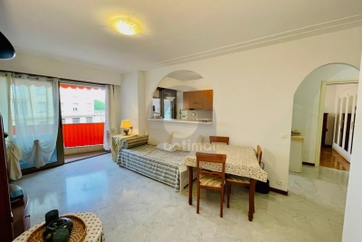 Appartement à vendre à MENTON Vallee de Gorbio - 2 pièces - 60 m² 