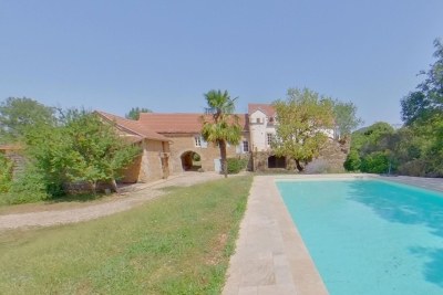 Maison à vendre à PARISOT Montesquieu - 9 pièces - 248 m² 