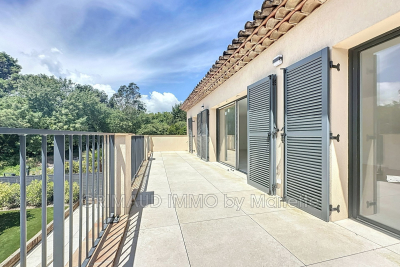 Apartment for sale in GRIMAUD Fayence - 4 rooms - 107 m² 