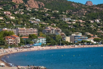 Commerce à vendre à ST-RAPHAËL Pin Rolland-Maregau - 1 pièces - 25 m² 