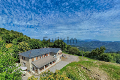 Maison à vendre à ALES  - 20 pièces - 440 m² 