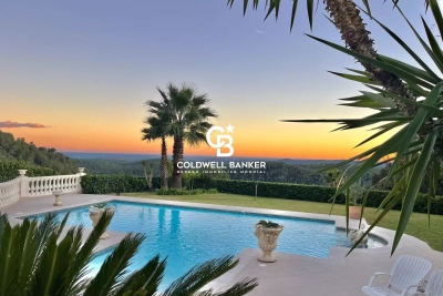 Maison à vendre à TOURRETTES-SUR-LOUP La Constance-Le Puy - 9 pièces - 443 m² 