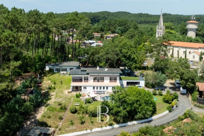 Maison &agrave; vendre &agrave; SEIGNOSSE  - 11 pi&egrave;ces - 365 m&sup2; 