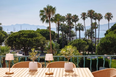 Apartment for sale in CANNES  - 3 rooms - 80 m² 