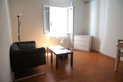 Apartment to rent in APT  - 2 rooms - 42 m² 