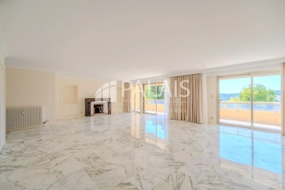 Appartement &agrave; vendre &agrave; Nice  - 4 pi&egrave;ces 153 m&sup2; 