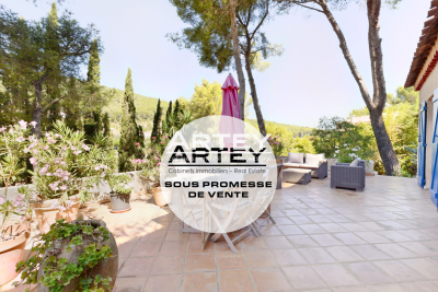 Maison à vendre à CARQUEIRANNE  - 4 pièces - 110 m² 