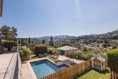 House for sale in AURIBEAU-SUR-SIAGNE Auribeau-sur-Siagne - 6 rooms - 150 m&sup2; 