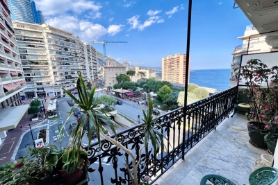 Appartement à vendre à MONACO  - 3 pièces - 105 m² 