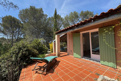 Maison &agrave; vendre &agrave; Chateauneuf-le-Rouge  - 5 pi&egrave;ces 107 m&sup2; 