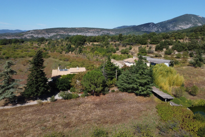 Maison à vendre à MALAUCÈNE  - 6 pièces - 145 m² 