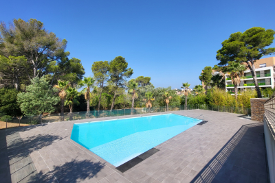 Appartement à vendre à ST-RAPHAËL Valescure Est-Aiguebonne - 2 pièces - 53 m² 